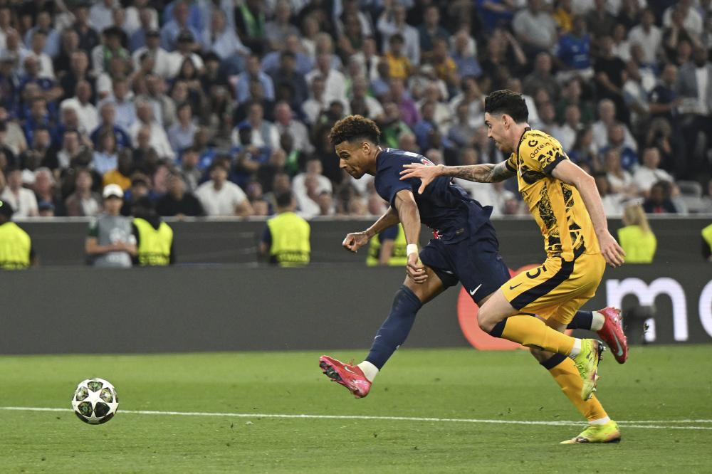 魔术主帅谈生病离场：我感觉头晕目眩，对阵绿军可以正常指挥