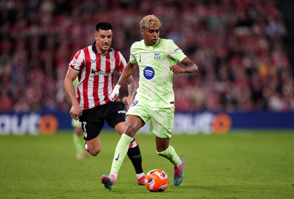 国足友谊赛战胜日本展现新阵容